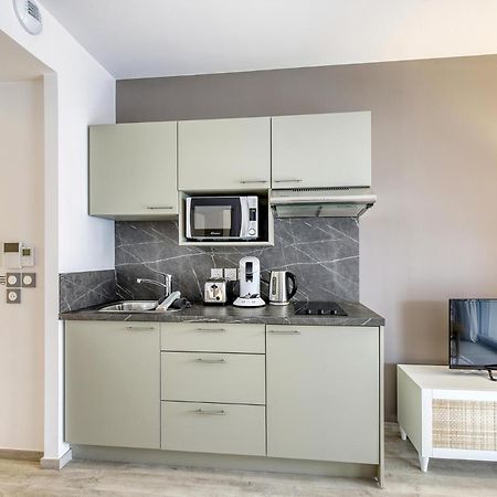 Ovelia Clermont-Ferrand - Le Puy Des Olivines Apartment Luaran gambar